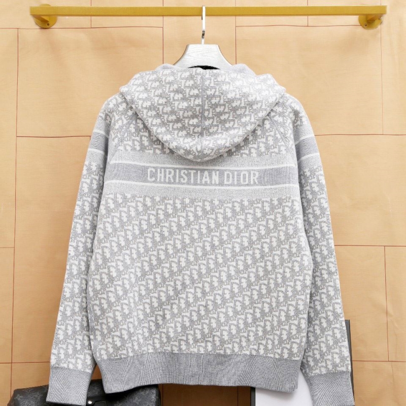 D*or sweaters